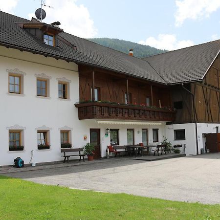 Lindnerhof Urlaub Am Bauernhof Hotel San Lorenzo di Sebato Exterior foto